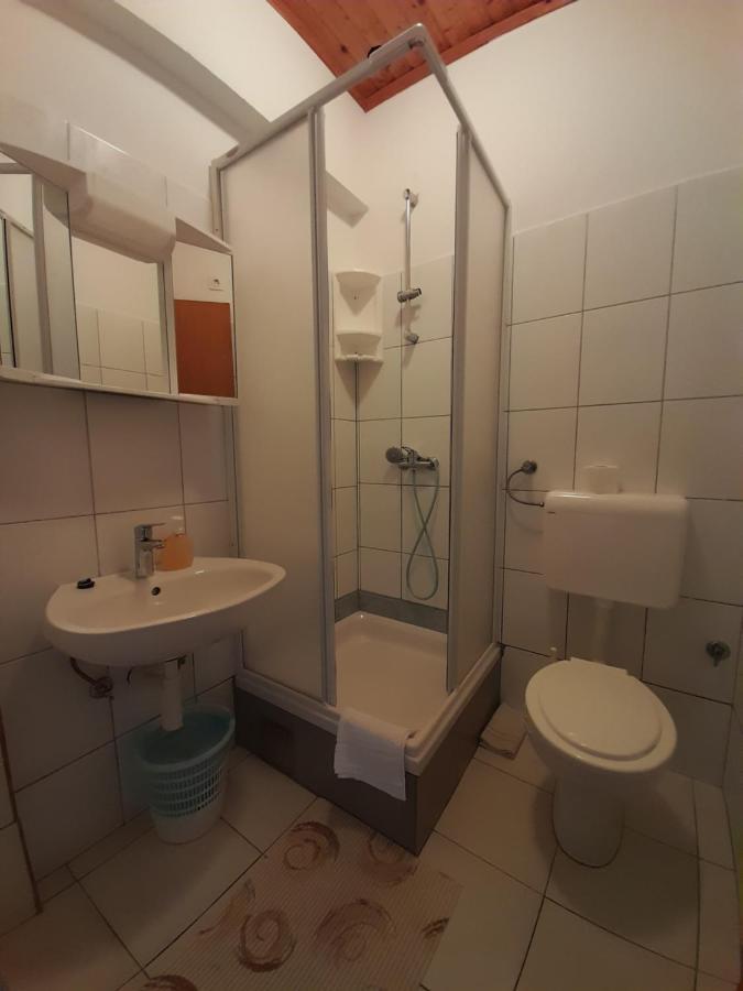 Apartmani Tomic Seline Exterior foto