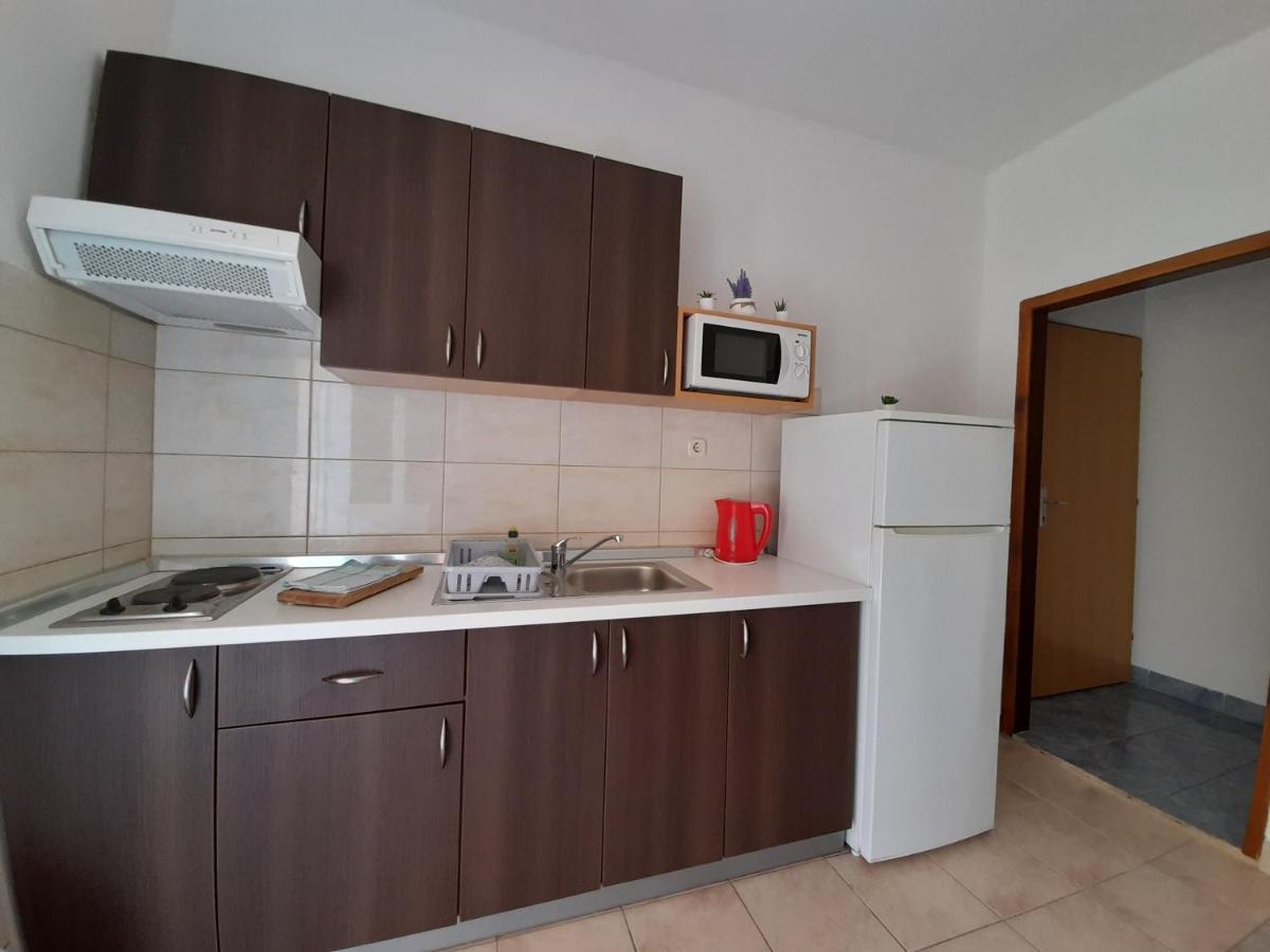 Apartmani Tomic Seline Exterior foto